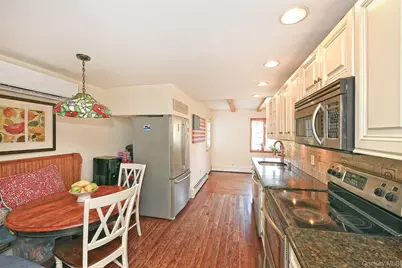 35 Ranch Lane, Levittown, NY 11756 - Photo 17