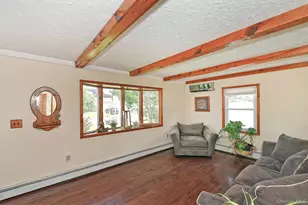 35 Ranch Ln, Levittown, NY 11756 - Photo 9