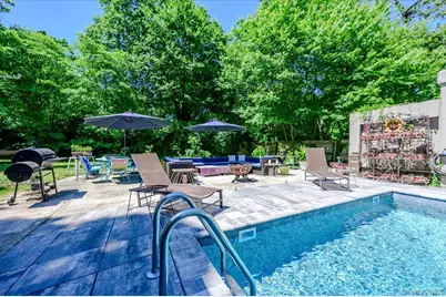 35 Melrose Parkway, Patchogue, NY 11772 - Photo 33