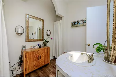 35 Melrose Parkway, Patchogue, NY 11772 - Photo 21