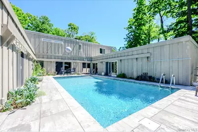 35 Melrose Parkway, Patchogue, NY 11772 - Photo 31