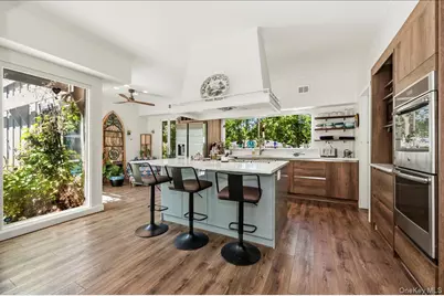 35 Melrose Parkway, Patchogue, NY 11772 - Photo 15