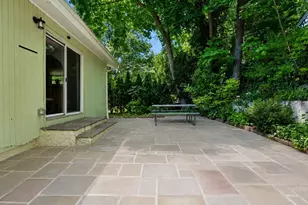 2 Highfield Ave, Port Washington, NY 11050 - Photo 21