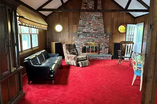 3 Peter Rd, Hicksville, NY 11801 - Photo 5