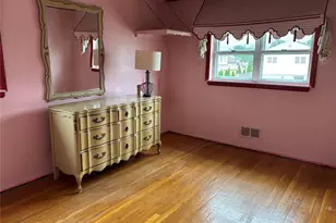 3 Peter Rd, Hicksville, NY 11801 - Photo 13