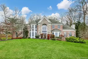 22 Golden Rd, Suffern, NY 10901 - Photo 3