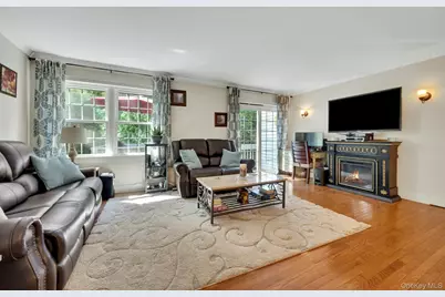 24 Briar Court, Lewisboro, NY 10518 - Photo 3