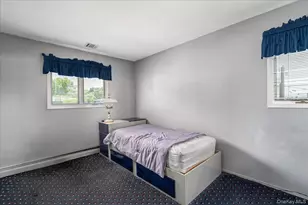 1 Eliot Ct, Syosset, NY 11791 - Photo 15