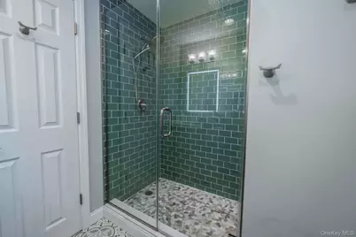 96 Eagle Lane, Hauppauge, NY 11788 - Photo 31