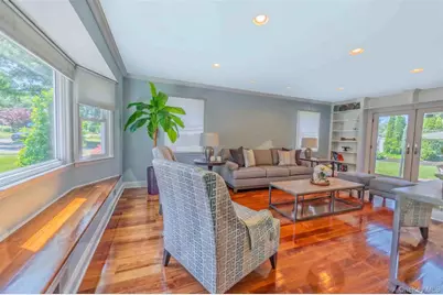 96 Eagle Lane, Hauppauge, NY 11788 - Photo 11
