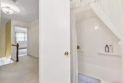 7 Diana Hill, Huntington, NY 11743 - Photo 25
