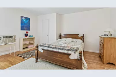 7 Diana Hill, Huntington, NY 11743 - Photo 27