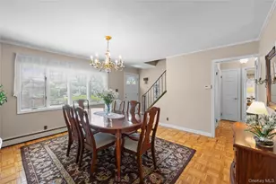 2453 Aberdeen St, East Meadow, NY 11554 - Photo 7