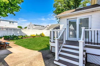 2453 Aberdeen Street, East Meadow, NY 11554 - Photo 35