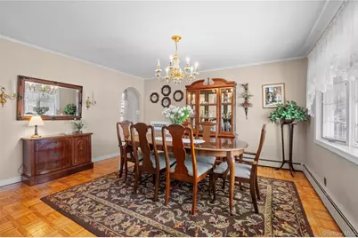 2453 Aberdeen Street, East Meadow, NY 11554 - Photo 5