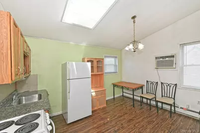 34 Prentice Road, Levittown, NY 11756 - Photo 13