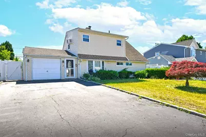 34 Prentice Road, Levittown, NY 11756 - Photo 1