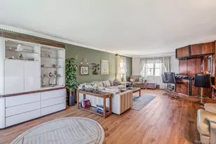 144 Blue Spruce Rd, Levittown, NY 11756 - Photo 13