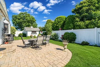 144 Blue Spruce Road, Levittown, NY 11756 - Photo 29