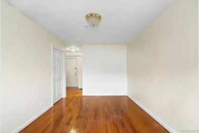 3506 Leavitt Street #5H, Flushing, NY 11354 - Photo 5