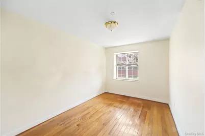 3506 Leavitt Street #5H, Flushing, NY 11354 - Photo 9