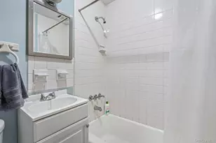 194 Jersey Ave, Greenwood Lake, NY 10925 - Photo 9