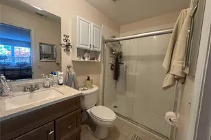 121 Village Green Ct, Warwick, NY 10990 - Photo 17