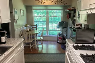 121 Village Green Ct, Warwick, NY 10990 - Photo 9