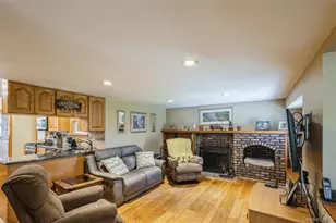 12 Swan Ln, Hauppauge, NY 11788 - Photo 11