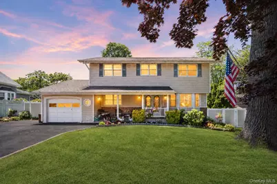 12 Swan Lane, Hauppauge, NY 11788 - Photo 1