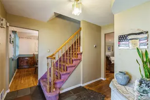 12 Swan Ln, Hauppauge, NY 11788 - Photo 3