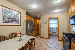 12 Swan Ln, Hauppauge, NY 11788 - Photo 9