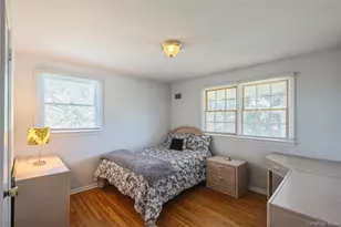 12 Swan Ln, Hauppauge, NY 11788 - Photo 21
