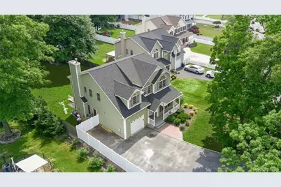40 Muncey Road, Bay Shore, NY 11706 - Photo 23