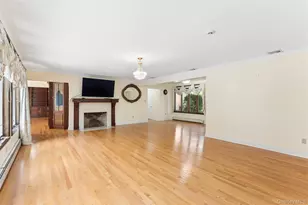 72 Lake End Rd, Merrick, NY 11566 - Photo 9