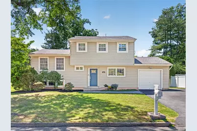42 Chestnut Oval, Orangeburg, NY 10962 - Photo 1