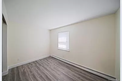 457 Peconic Street, Ronkonkoma, NY 11779 - Photo 17