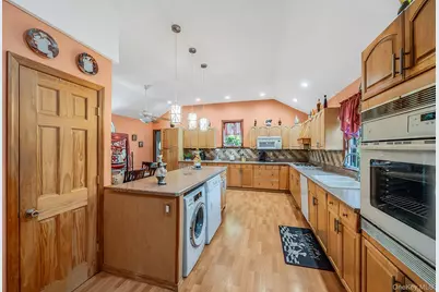 3 Curtis Drive, Sound Beach, NY 11789 - Photo 25