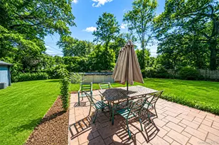 3 Curtis Dr, Sound Beach, NY 11789 - Photo 7