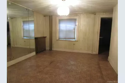 903 Saint Marks Avenue, Brooklyn, NY 11213 - Photo 17