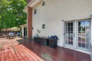 76 Ontario St, Port Jefferson Station, NY 11776 - Photo 21
