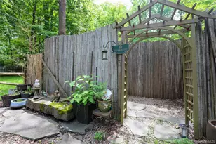 10 Fitzsimmons Ln, Woodstock, NY 12498 - Photo 5