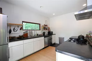 10 Fitzsimmons Ln, Woodstock, NY 12498 - Photo 13