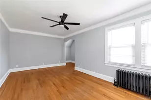 89 Trafalgar Square, Lynbrook, NY 11563 - Photo 19