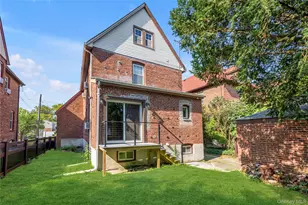 89 Trafalgar Square, Lynbrook, NY 11563 - Photo 31