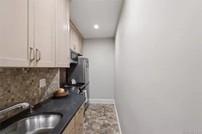 1273 North Avenue #1E/5, New Rochelle, NY 10804 - Photo 13