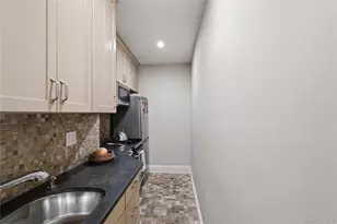 1273 North Ave, New Rochelle, NY 10804 - Photo 13