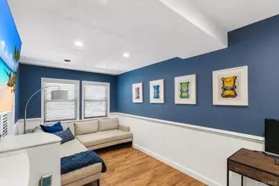 12 Cold Harbour Lane #82, Woodbury, NY 11797 - Photo 9