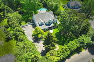 4 Hampton Ct, Huntington, NY 11743 - Photo 43
