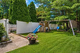 15 Devonshire Dr, White Plains, NY 10605 - Photo 7